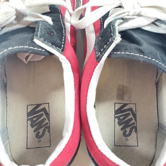 Vans Red Off the Wall Mens Sneakers - Picture 9 of 12